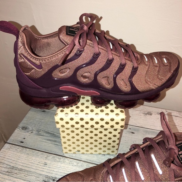 ❌SOLD❌Nike women’s air vapor max plus (rare find) - Picture 4 of 15